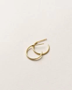 Bessie Hoops -Gldn Shop 2018 06 27 ThinHoops5433