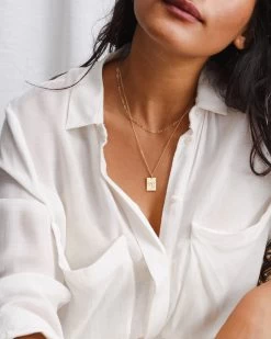 Constellation Marseille Necklace -Gldn Shop 2018 08 04 Ninastudio6267 zc 24e3c80a ee60 45ed 819d 8675eda8bcfd