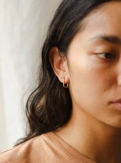 Ada Hoops 13 Ada Hoops -Gldn Shop 2022 gldn hoops 11205 min 1