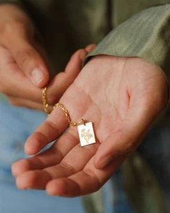 Flora Marseille Necklace -Gldn Shop 2022 GLDN Holiday 13696