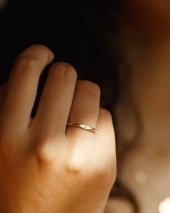 Micro Signet Ring Duo Set 14 Micro Signet Ring Duo Set -Gldn Shop 2022 GLDN Holiday 14026 2 min