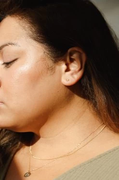 Downtown Nights Earring Set -Gldn Shop 2022 gldn model vday 14806 min