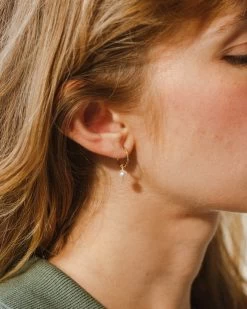 Sia Pearl Huggie Hoops -Gldn Shop 2022 gldn model vday 14852