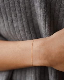 Liquid Gold Bracelet 15 Liquid Gold Bracelet -Gldn Shop 2023 flora model II 17273