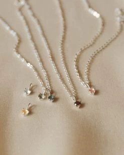 Aura Pendant Necklace -Gldn Shop 2023.03.21 00658 yes Edit