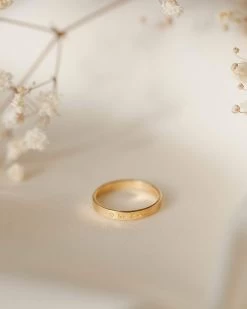 Personalized Floral Frame Band -Gldn Shop 2023 02 gldn 17536 Edit