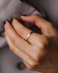 Personalized Floral Frame Band -Gldn Shop 2023 gldn flora 16391