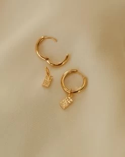 Chocolate Bar Charm -Gldn Shop 2024 DIAMOND product 6614