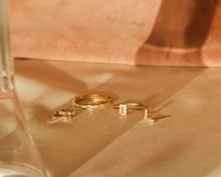 Nouveau White Sapphire Huggie Hoops -Gldn Shop 2024 DIAMOND product 6659 e8517076 e4d4 45bc 8dca 14243c82a885