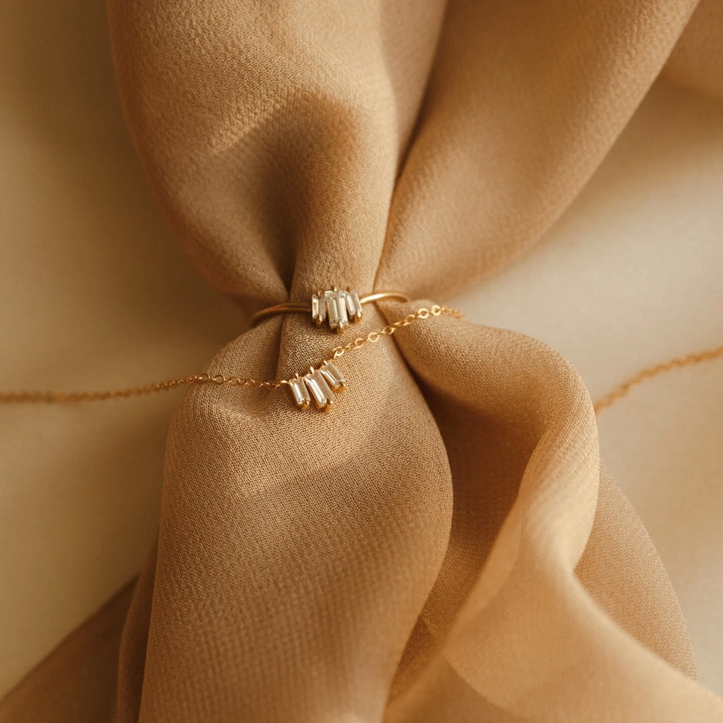 Prisma White Sapphire Necklace 7 Prisma White Sapphire Necklace - Image 5