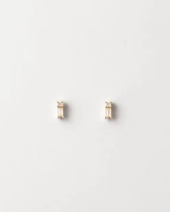 Grace Diamond Studs -Gldn Shop 2024 DIAMOND product 6709 Edit