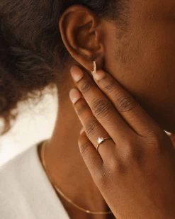 Prisma White Sapphire Ring 17 Prisma White Sapphire Ring -Gldn Shop 2024 helene diamonds6276