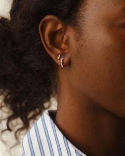 Nouveau White Sapphire Huggie Hoops -Gldn Shop 2024 helene diamonds6420 3b539044 4426 49b7 a758 a03fa40966d3