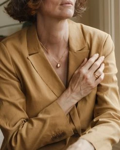 Worry Stone Necklace -Gldn Shop 2024 mothersday gldn 8593 min