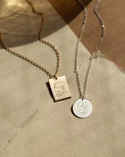 Toujours Necklace -Gldn Shop 794B5988 toujoursedit