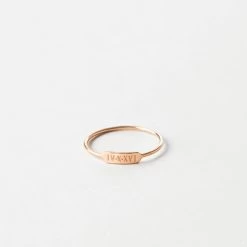 Aurora Bar Ring -Gldn Shop AuroraPersonalizedBarRing RoseGold PLPMain