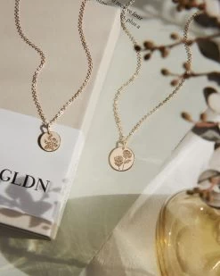 Birth Flower Necklace -Gldn Shop BirthFlowerNecklace Gold PLPMain