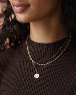 Birth Flower Necklace -Gldn Shop CHRYSANTHEMUM 13750