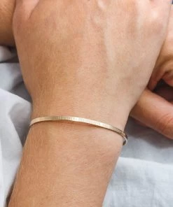 Novel Cuff Bracelet -Gldn Shop CustomPersonalizedBangleBracelet PLPHover