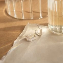 Eileen Hoops -Gldn Shop EileenSquareBoldHoops 7