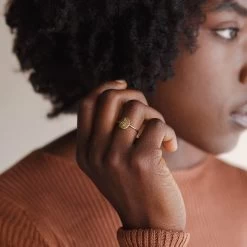 Embrace Ring -Gldn Shop EmbraceRing 3