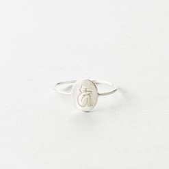 Embrace Ring -Gldn Shop EmbraceRing SterlingSilver PLPMain 54e3f609 969d 4168 80f8 ddb7a1e6e31d