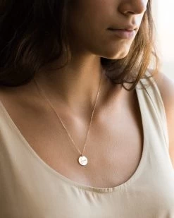 Femme Necklace -Gldn Shop FemmeNecklace 2