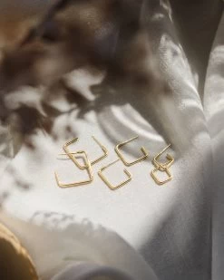 Randall Hoops -Gldn Shop GLDN group square hoop 5640 1