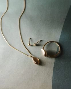 River Stone Necklace -Gldn Shop GLD 1316