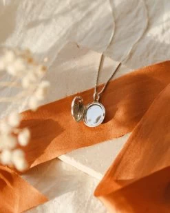 Floral Locket Necklace -Gldn Shop GLD 1580