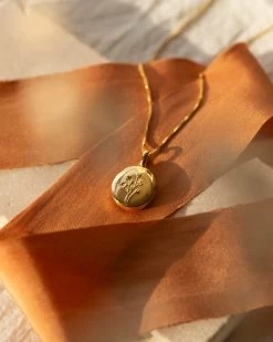 Floral Locket Necklace -Gldn Shop GLD 1584