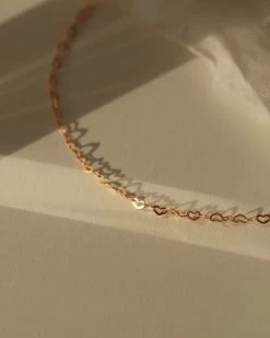 Dainty Heart Bracelet -Gldn Shop GLD 1612