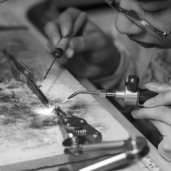 Lill Huggie Hoops -Gldn Shop GoldHuggieHoops 5