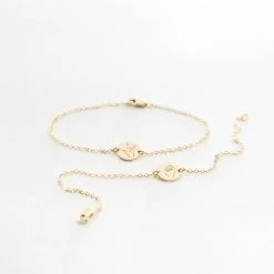 Hand Gestures Bracelet -Gldn Shop HandGesturesBracelet 2