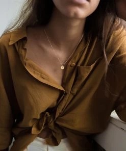 Hand Gestures Necklace -Gldn Shop HandGesturesNecklace 4