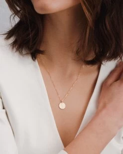 Luna Necklace -Gldn Shop LunaRealMoonNecklace 2