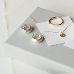 Curated Mystery Box -Gldn Shop MAG 4478