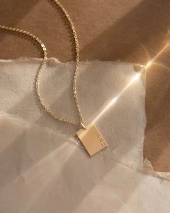 Personalized Marseille Necklace -Gldn Shop MarseilleRectanglePendantNecklace 2