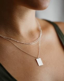 Personalized Marseille Necklace -Gldn Shop MarseilleRectanglePendantNecklace 3