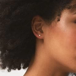 Marta Studs -Gldn Shop MartaMinimalStudEarrings PLPHover