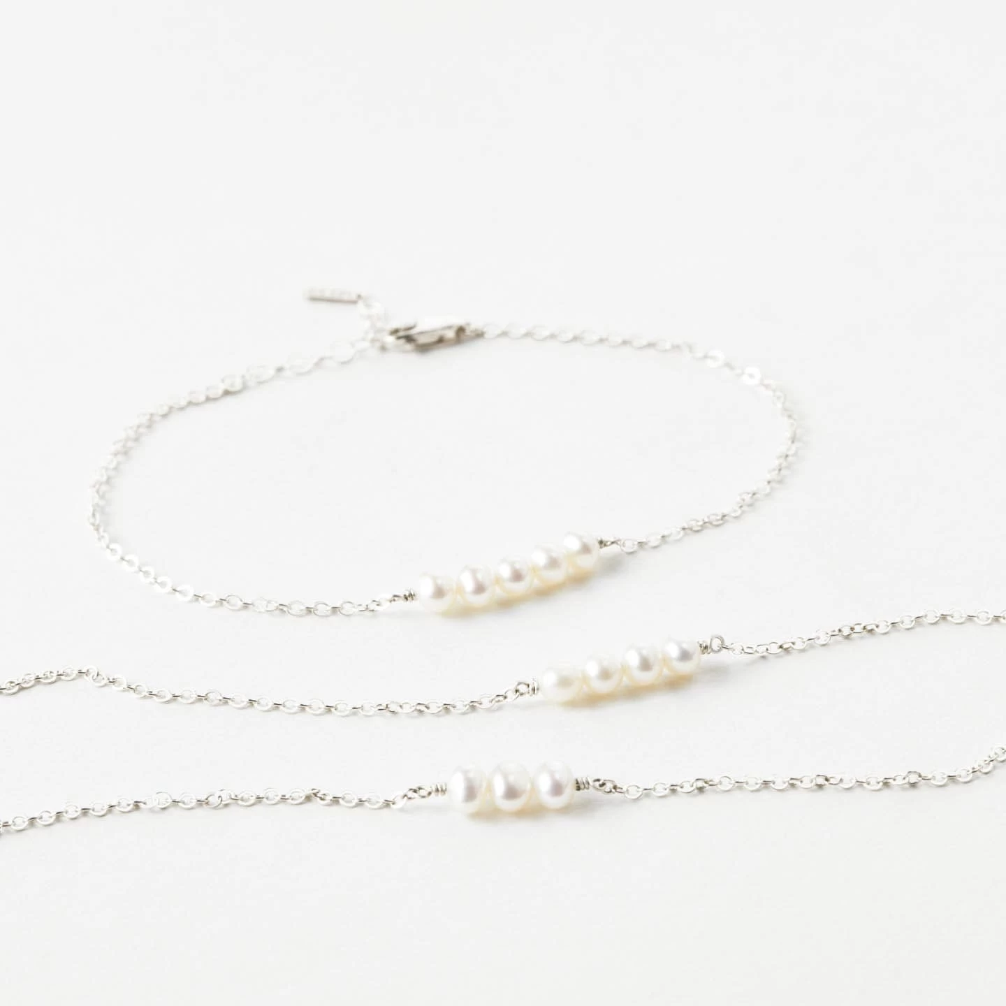 Ohana Bracelet - 14k Solid Gold 5 Ohana Bracelet - 14k Solid Gold - Image 3