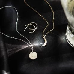 Lunar Phase Necklace 19 Lunar Phase Necklace -Gldn Shop SimpleMoonPhasesNecklaces 4