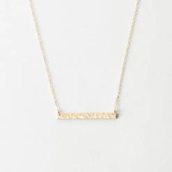 Getty Necklace -Gldn Shop SmallNameBarNecklace Gold Hammered PDPMain