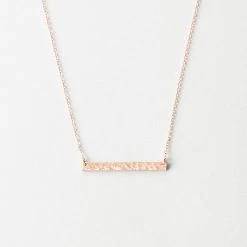 Getty Necklace -Gldn Shop SmallNameBarNecklace RoseGold Hammered PDPMain