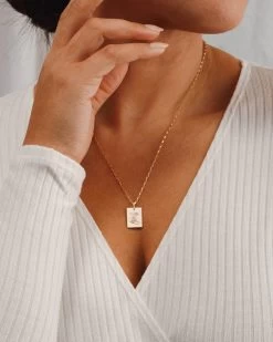 Mystic Marseille Necklace -Gldn Shop TarotCardNecklaces PLPHover