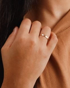 Thames Band 17 Thames Band -Gldn Shop ThamesPersonalizedBandRing 3