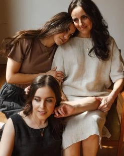 Three Graces Necklace -Gldn Shop ThreeGracesMedallionNecklace 8