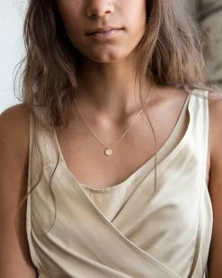 Wildflower Necklace -Gldn Shop WildflowersNecklace 3 c42c24f7 b282 42fb a489 357fa9faeae6