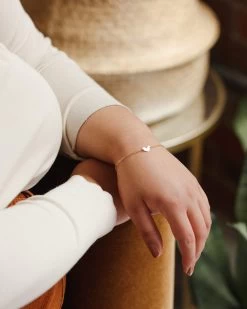 Alma Heart Bracelet -Gldn Shop alma heart gldn 1613