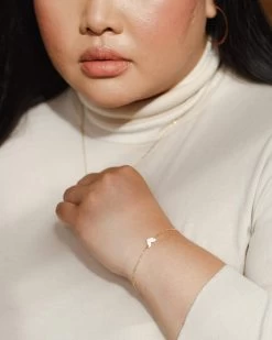 Alma Heart Bracelet -Gldn Shop alma heart gldn 1628 1